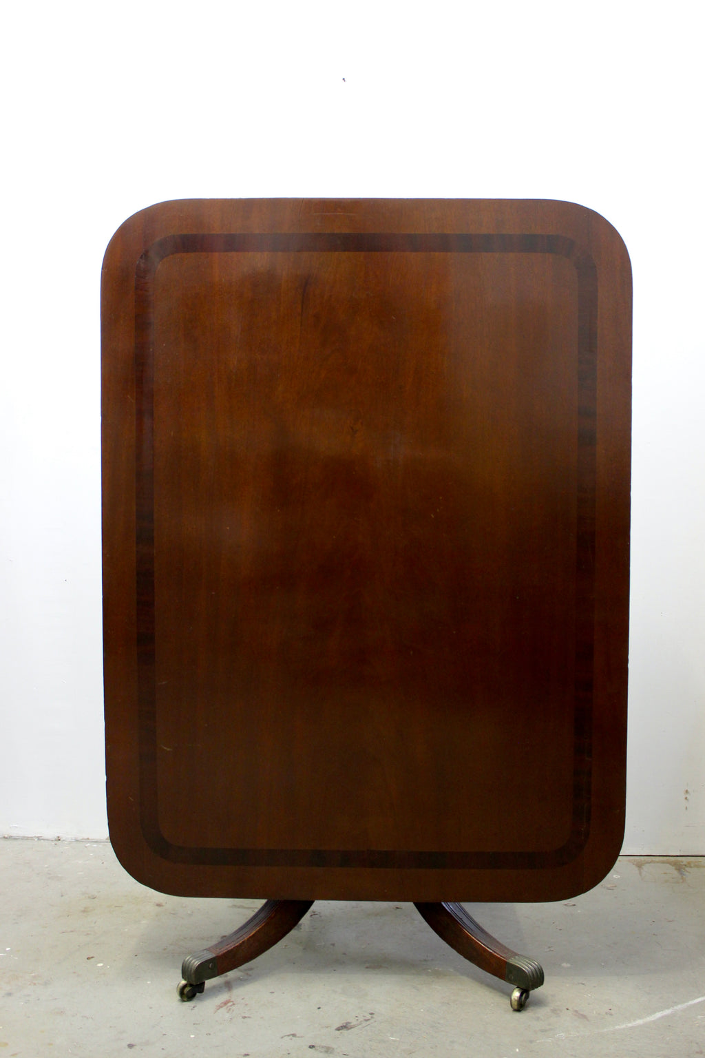 Late Georgian Mahogany Tilt Top Dining Table