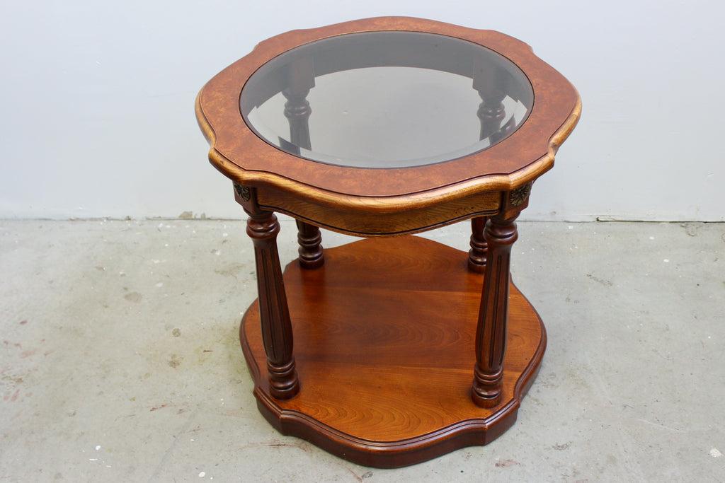 Vintage Thomasville Villa Capri Lamp Table