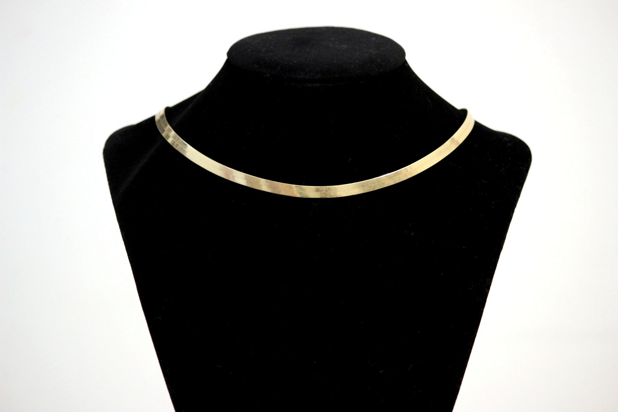 10K Yellow Gold Flat Herringbone Chain Necklace